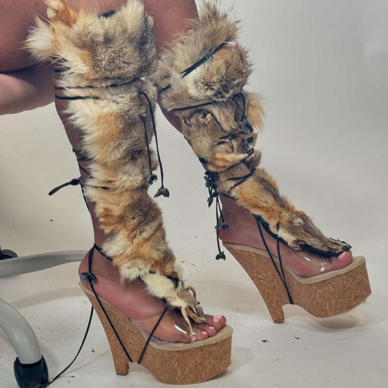 Crossfit Outfit - Fur Lace Up Hollow Out Sandal
