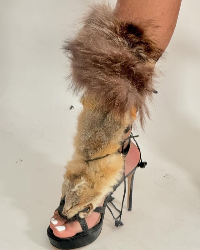 Fur Lace Up Hollow Out Sandal  - огляд і ціна Crossfit Outfit