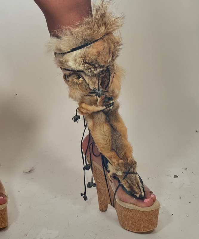Fur Lace Up Hollow Out Sandal  - огляд і ціна Crossfit Outfit